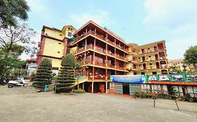 Sao Mai Bac Ha Hotel